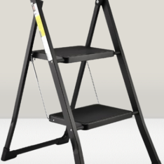 Escalera de 2 escalones color negro portátil con pasamanos