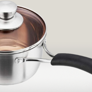 Cacerola de acero inoxidable cepillado con tapa. Capacidad 1/4 de galón